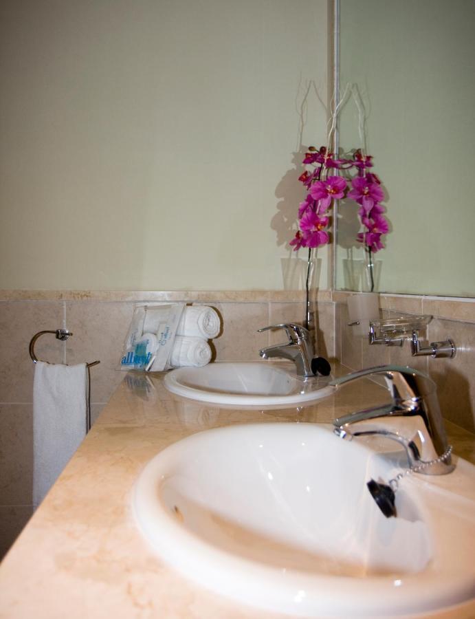 Albayt Resort & Spa Estepona Exterior photo