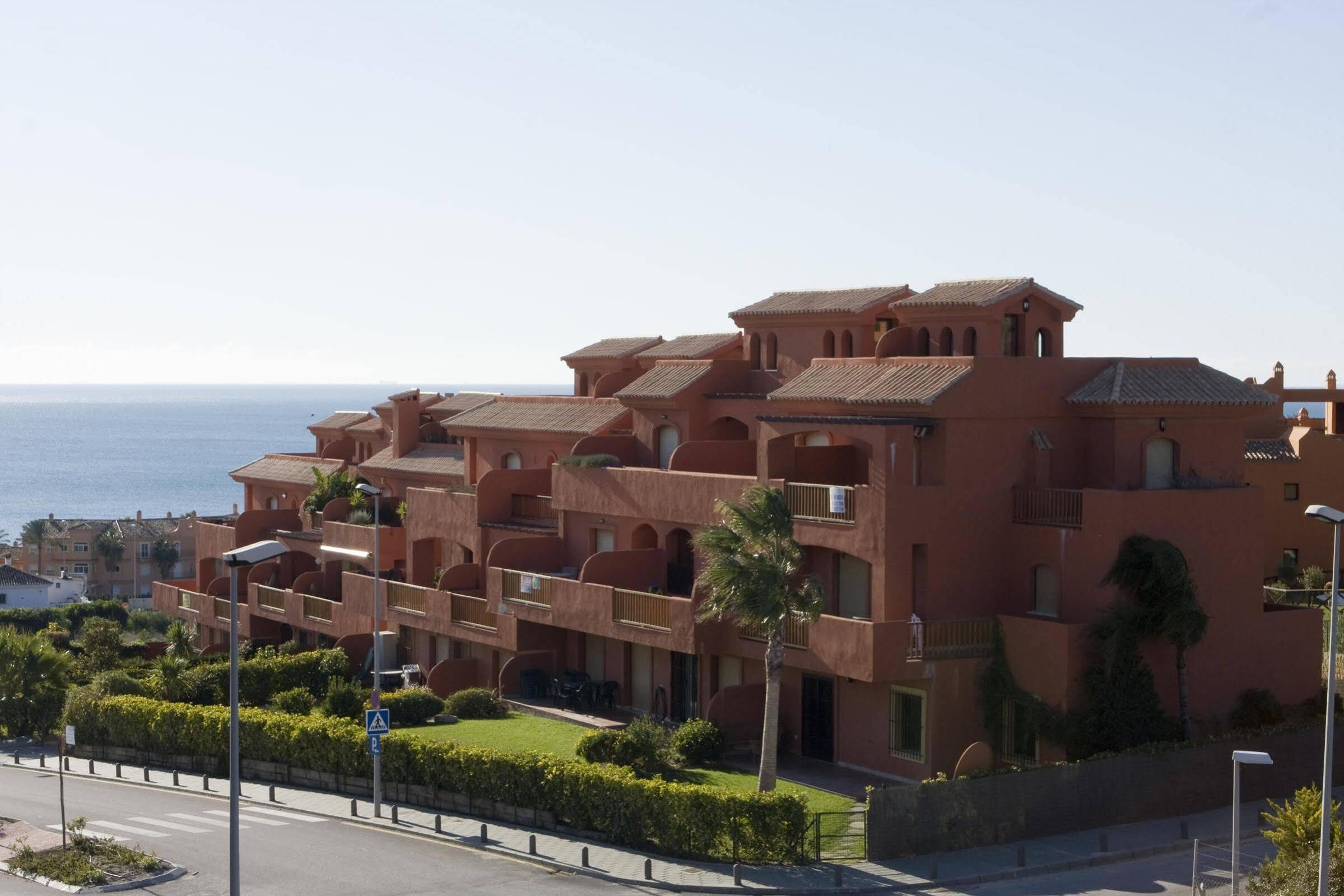 Albayt Resort & Spa Estepona Exterior photo